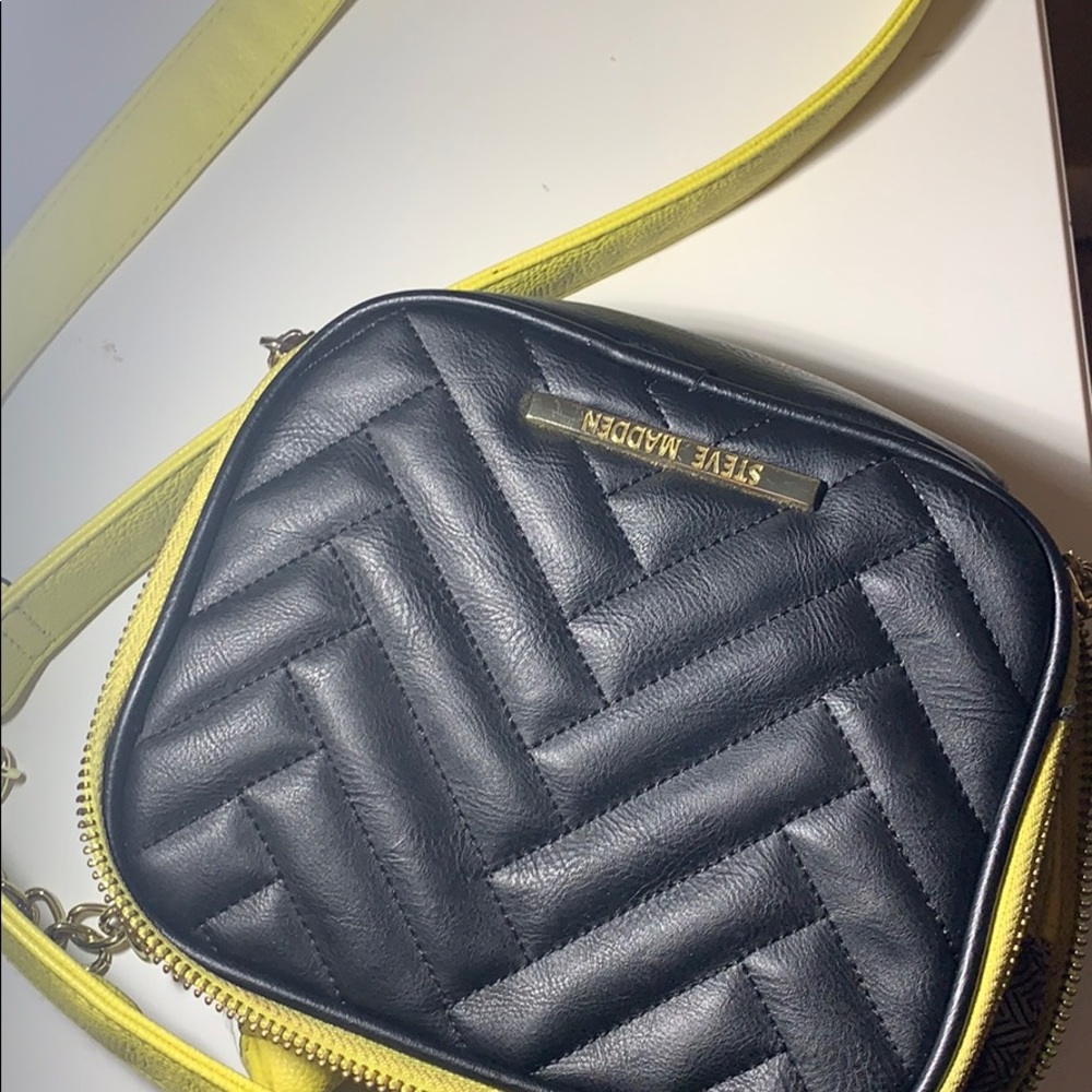 purse - Picture 4 of 4
